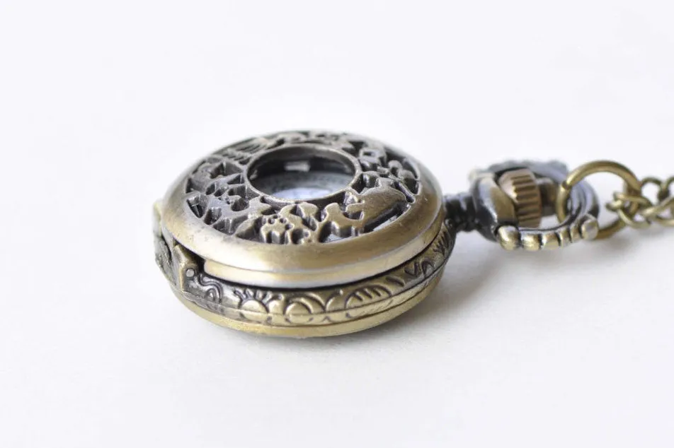 1 PC Antique Bronze Bird On Twig Pocket Watch Necklace A8771