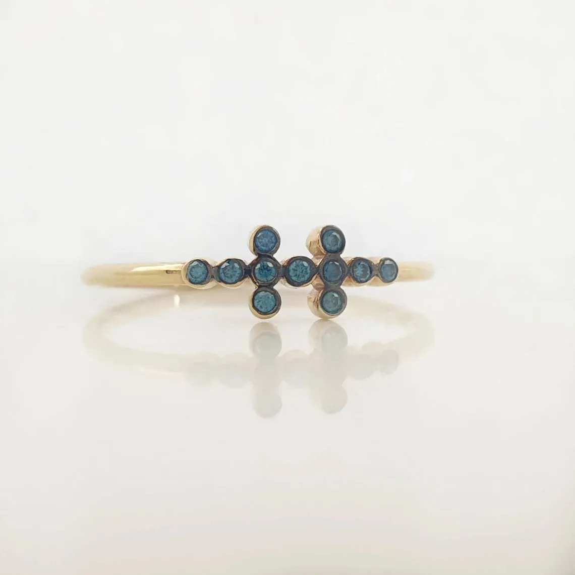11 Blue diamond ring