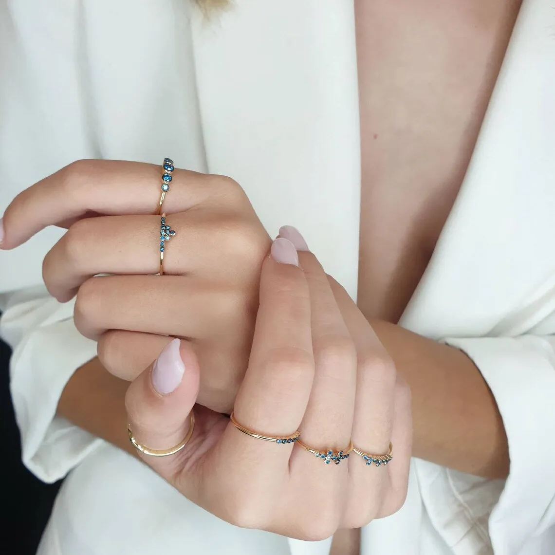 11 Blue diamond ring