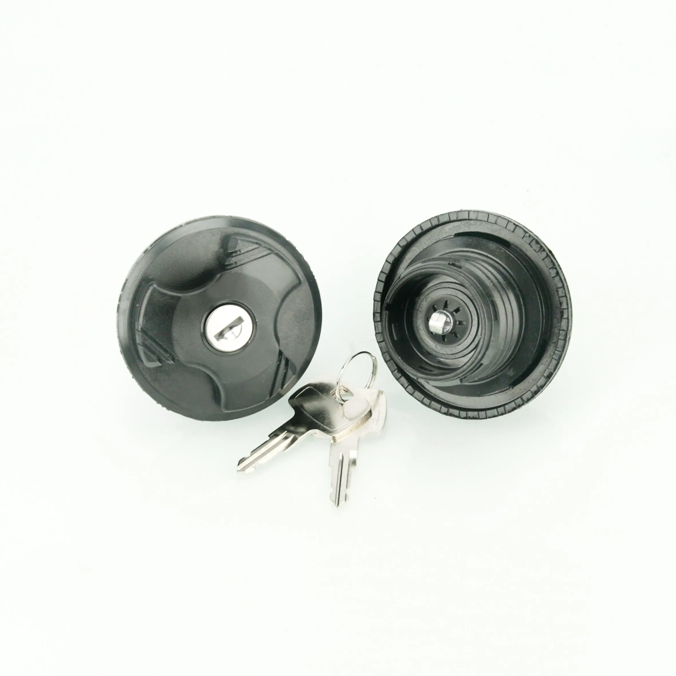 6 Estate Petrol Locking Fuel Cap AUG 2002 Onwards