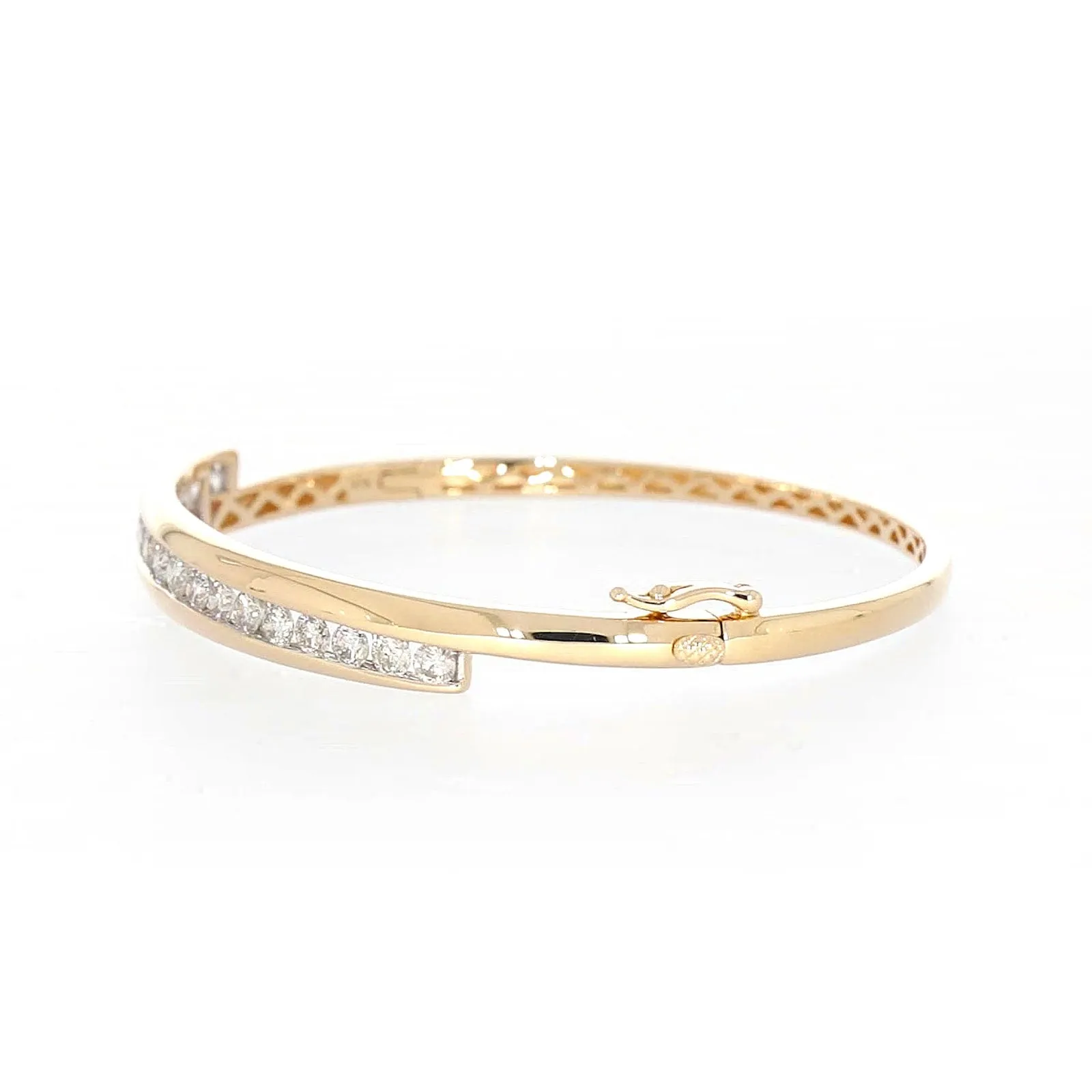 9ct Yellow Gold Round Brilliant Cut with 2 CARAT tw of Diamonds Bangle