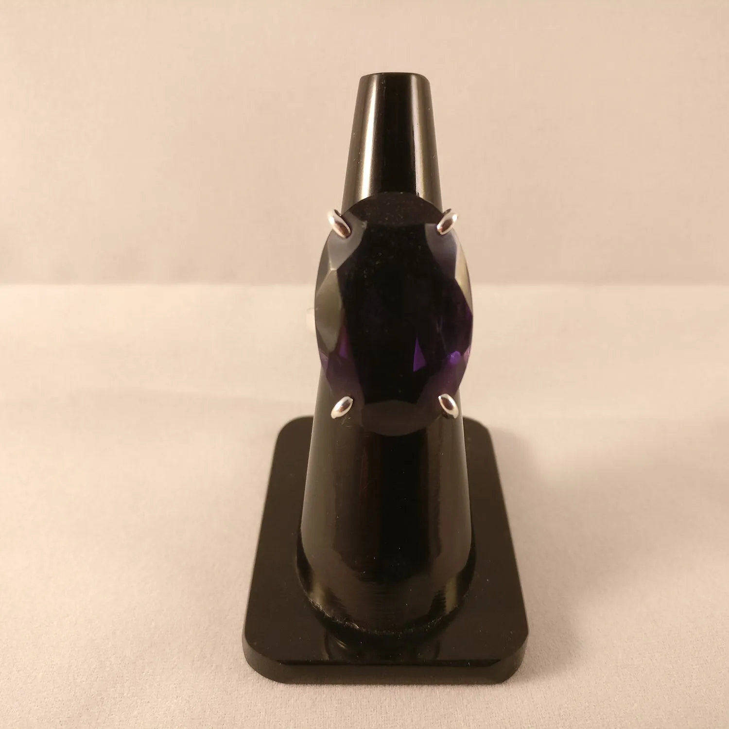 Amethyst | Size O | Lab-created (925) Sterling Silver Ring
