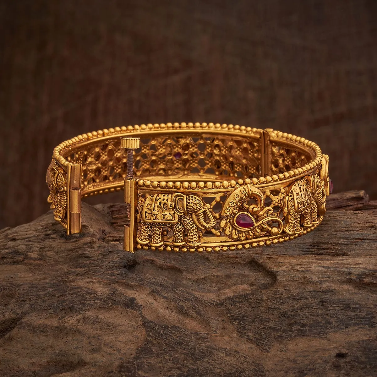 Antique Bangle 170419