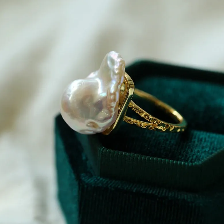 Baroque Freshwater Pearl Ring