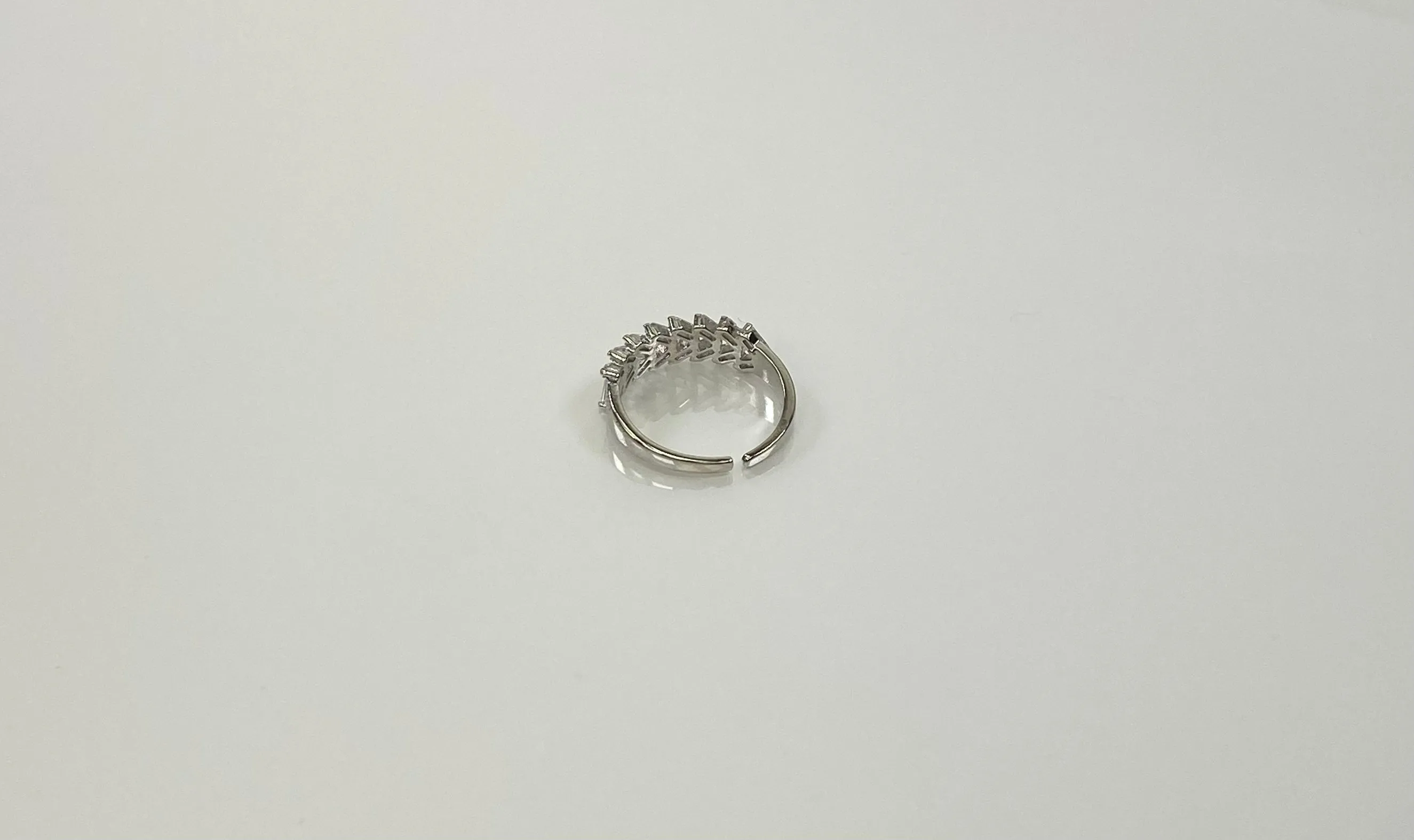Bentley Baguette Ring Silver Dip