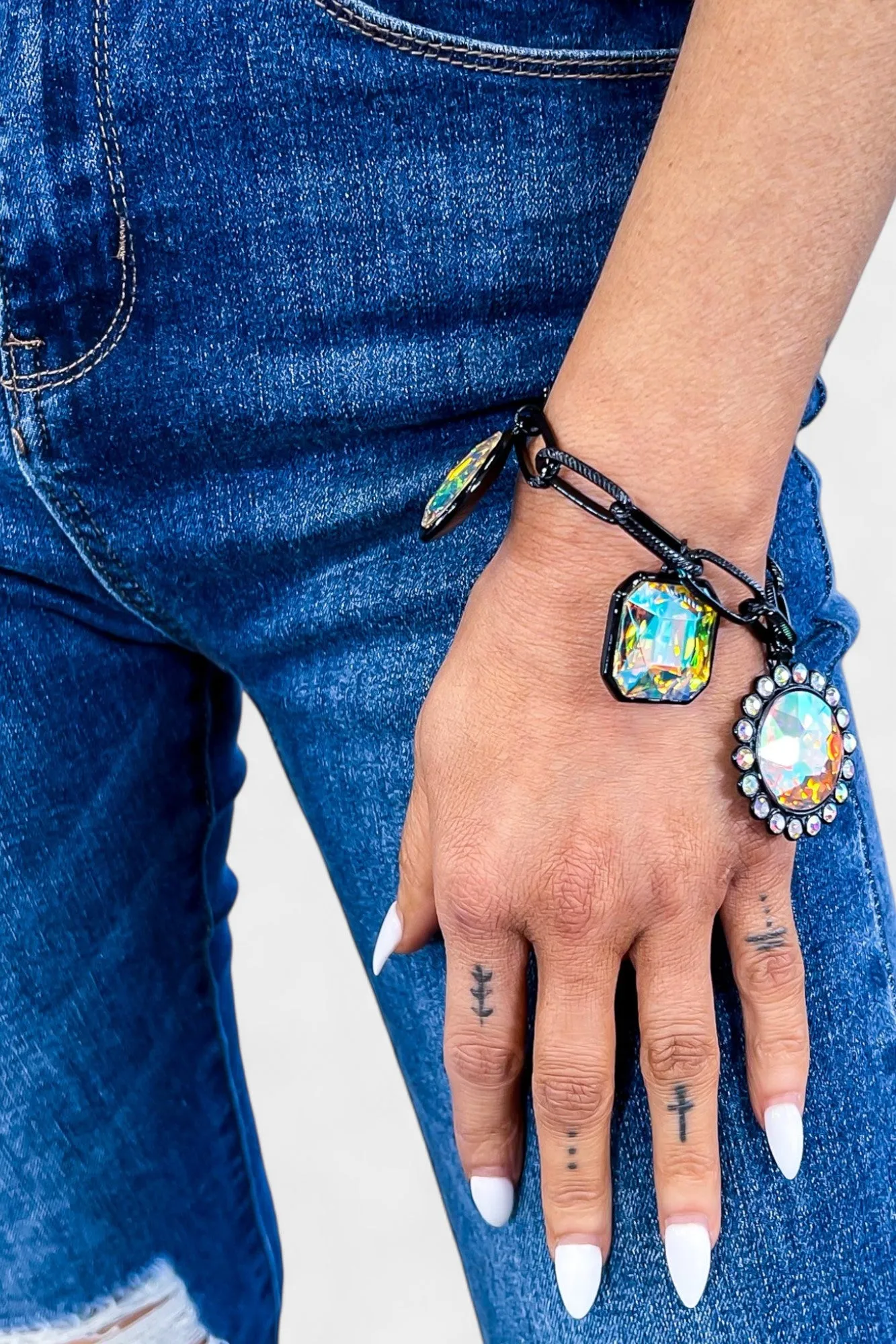 Black Teardrop Stone Bracelet