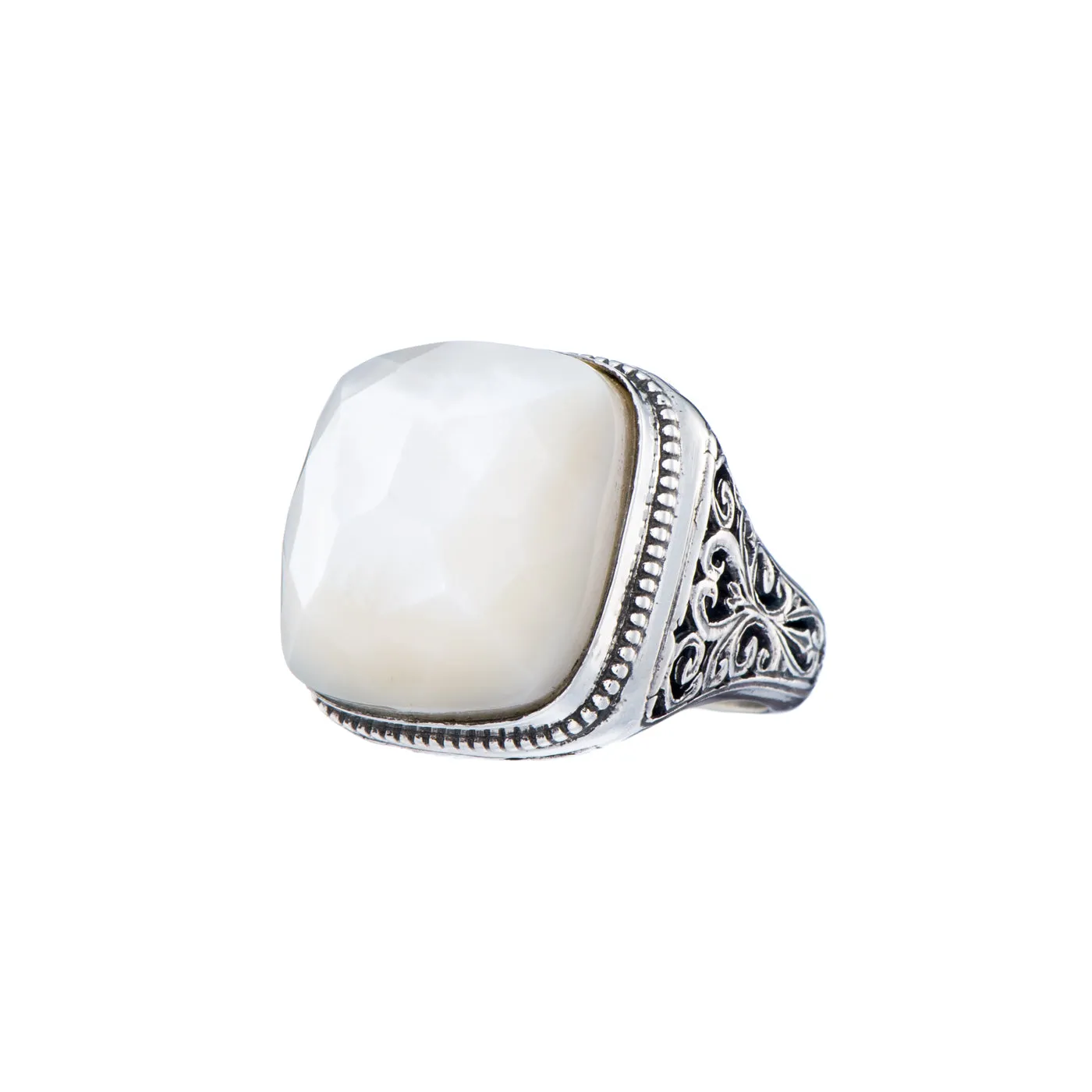 Cabochon Ring