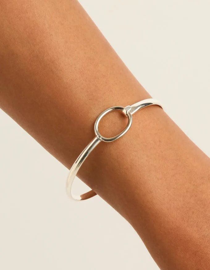 Conexiøn Silver Tension Bangle