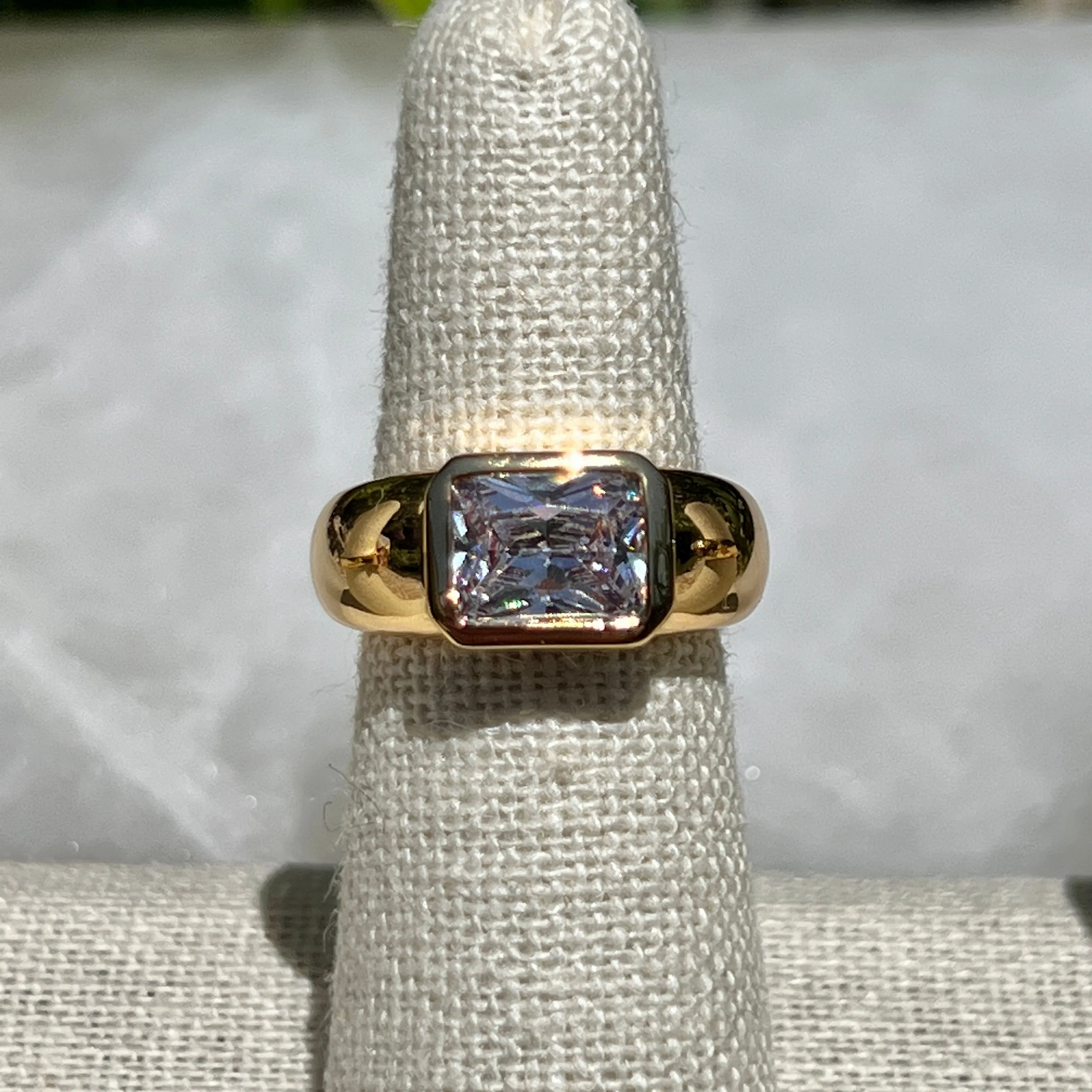 Crystal Cove Ring