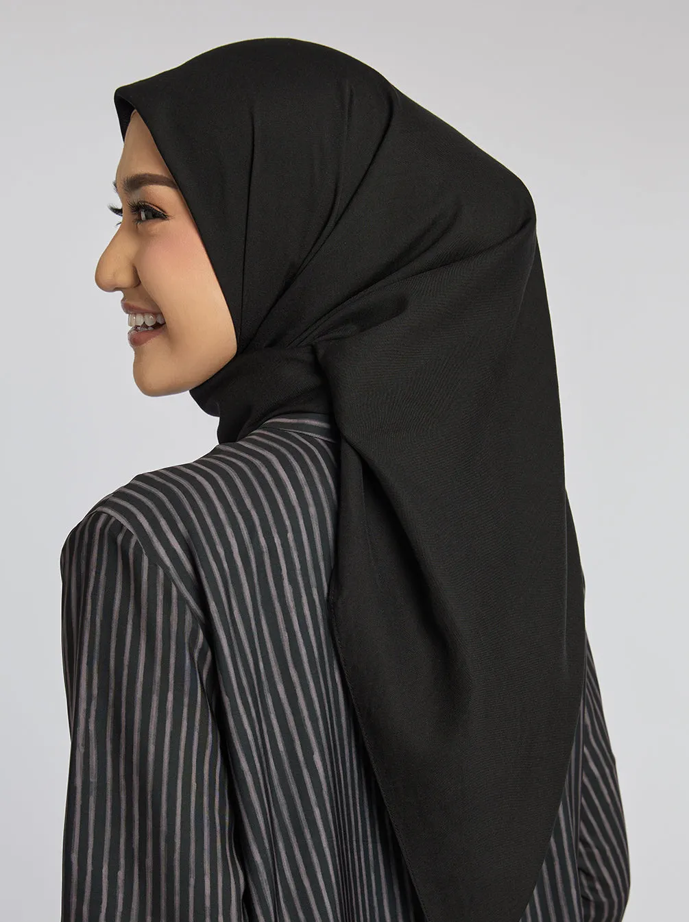 DELICATE PARIS SCARF PLAIN   INNER ELASTIC WHITE
