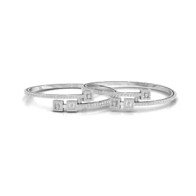 Elegant Stylish 925 Silver Bangle
