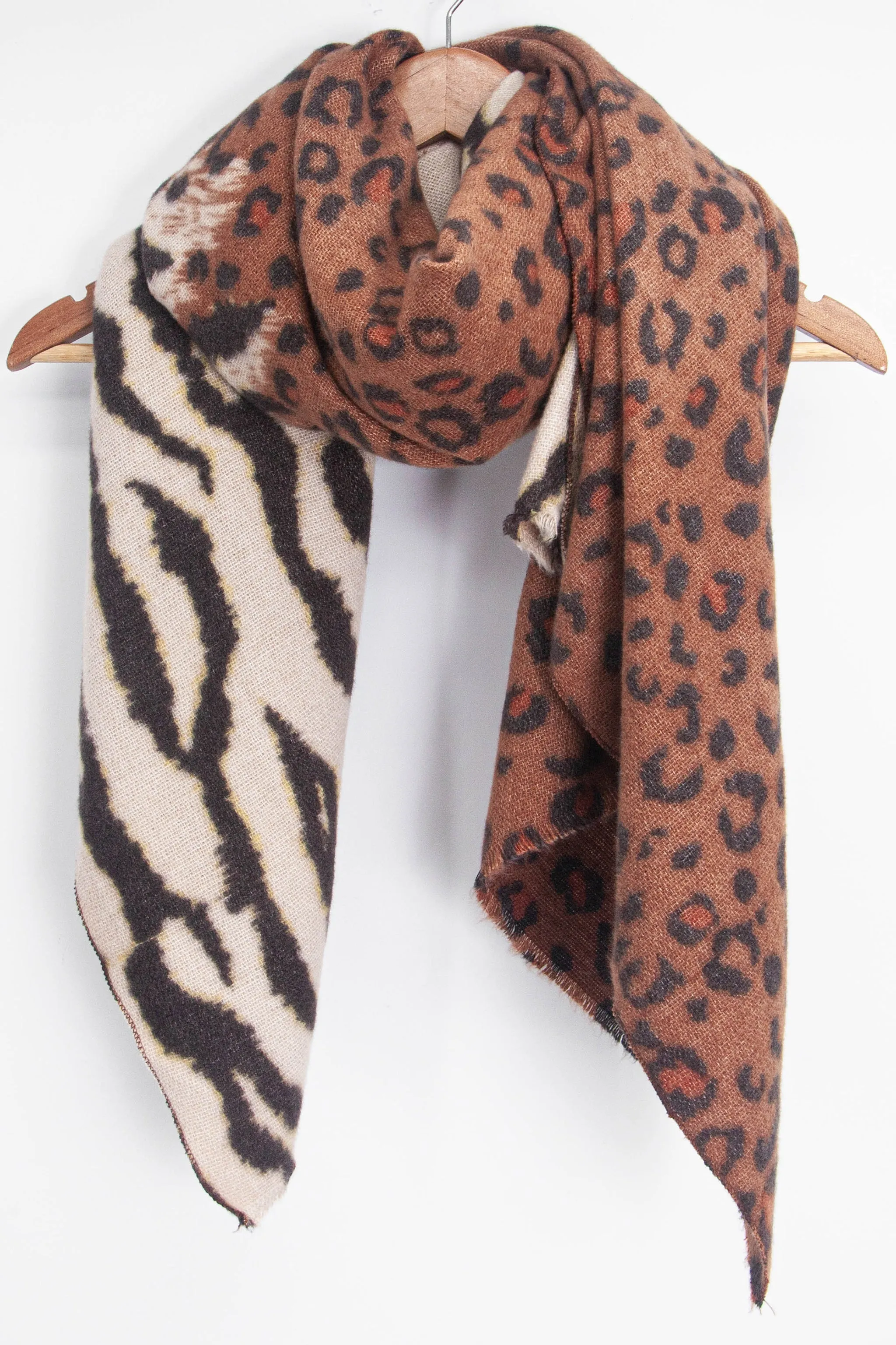 Elsa Midweight Scarf - Neutral, Contrasting Animal