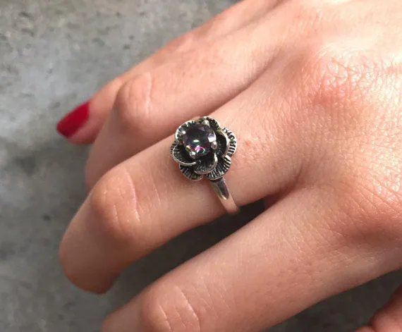Green Flower Ring - Chrome Diopside Ring - Vintage Rose Ring