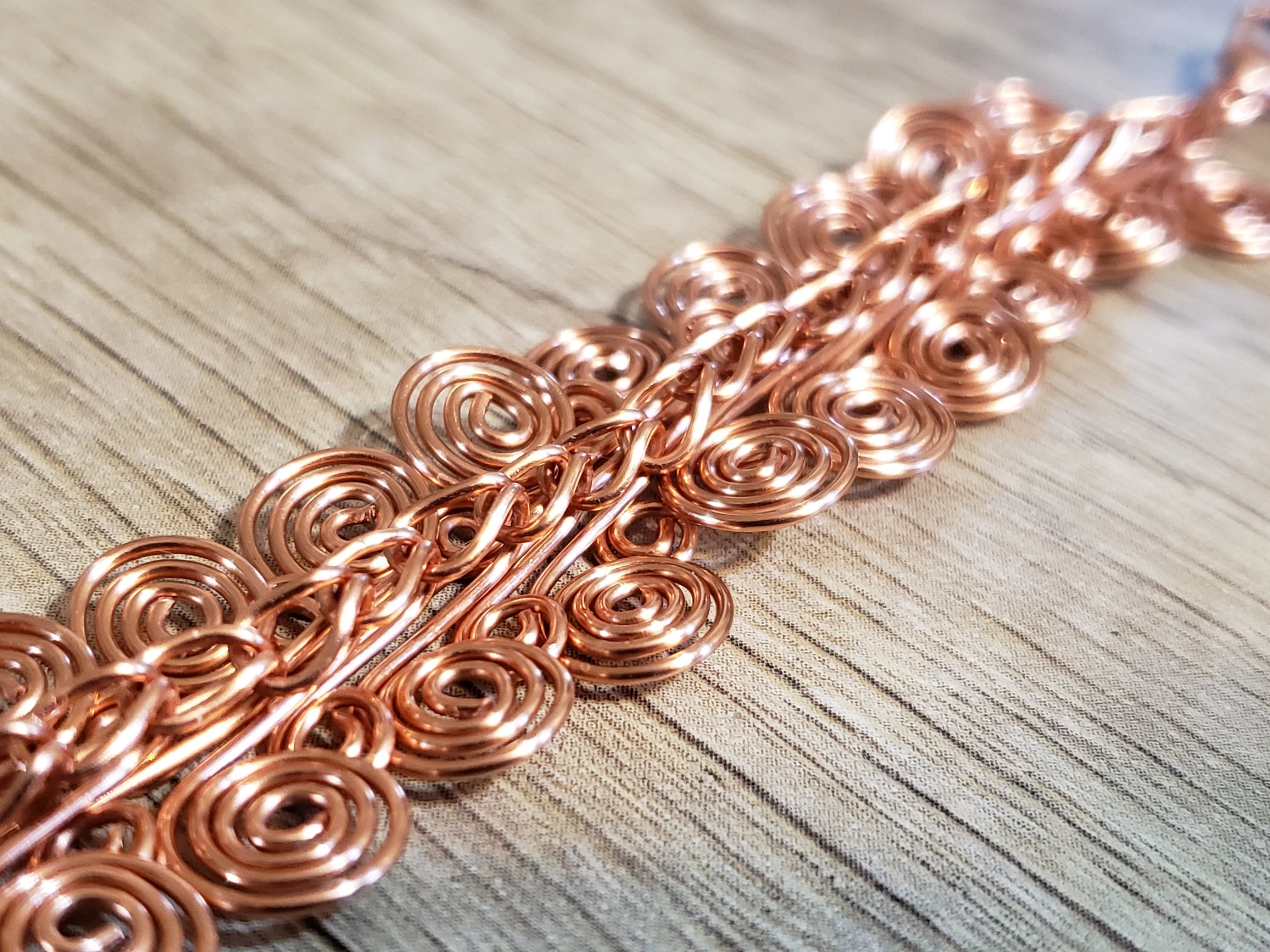 Hand Crafted Genuine Copper Spiral Chain Bracelet. Adjustable 6"-7" with Lobster Claw Clasp