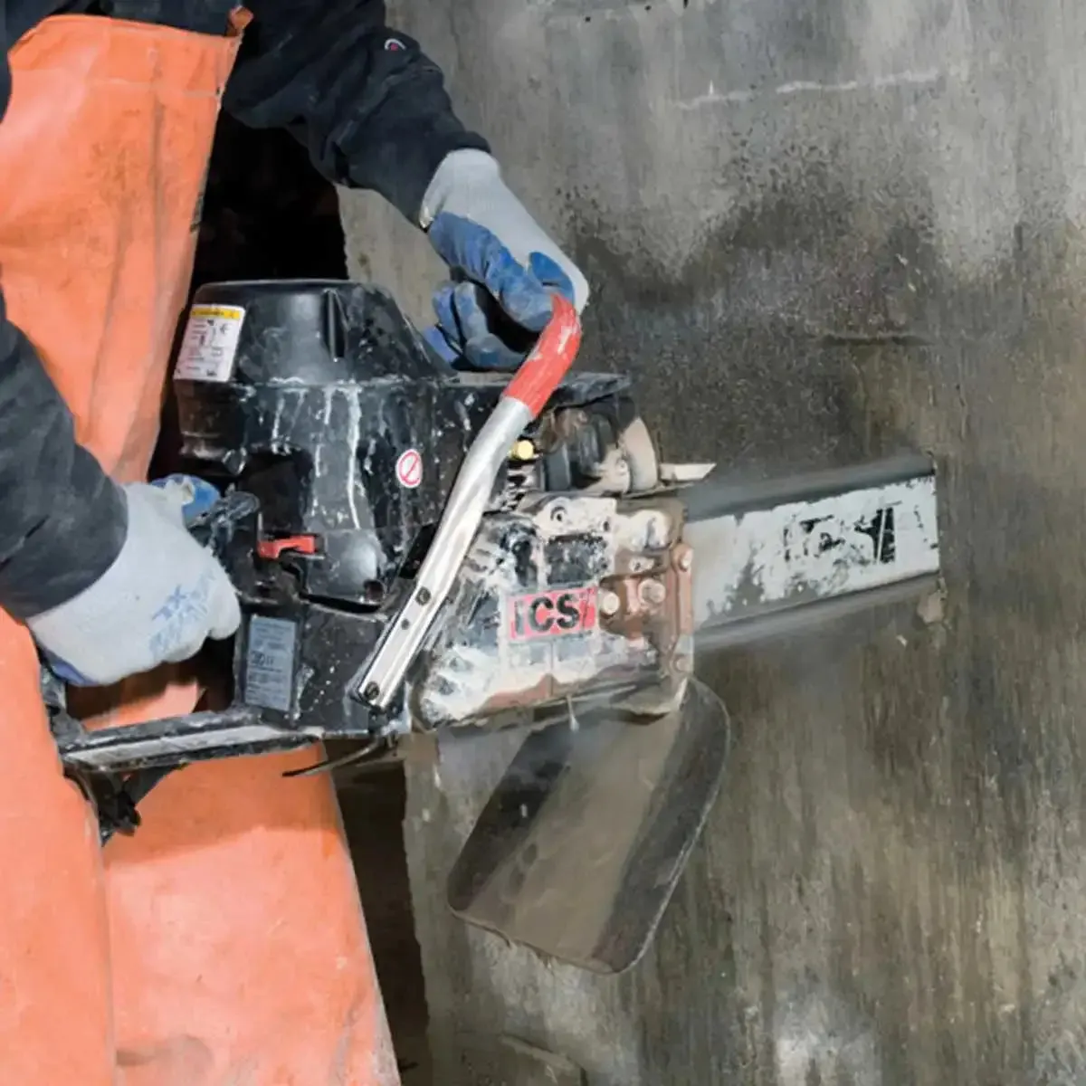 ICS 680ES Gas Powered Concrete Chainsaw
