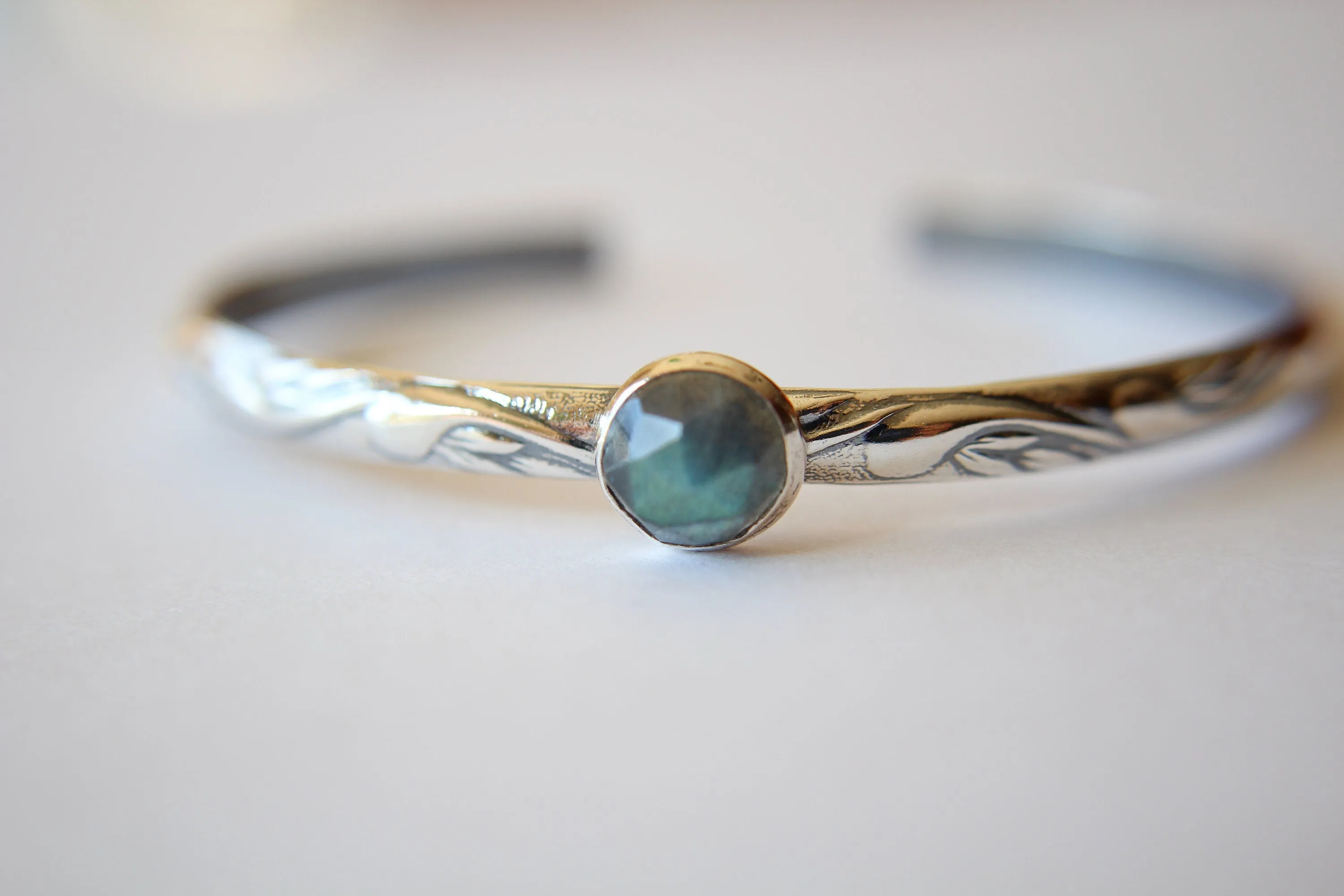 Labradorite Bracelet, Labradorite Cuff, Cuff Bracelet, Genuine Labradorite, Stacking Bracelet, Boho Bracelet, Boho Cuff,Rose Cut Labradorite