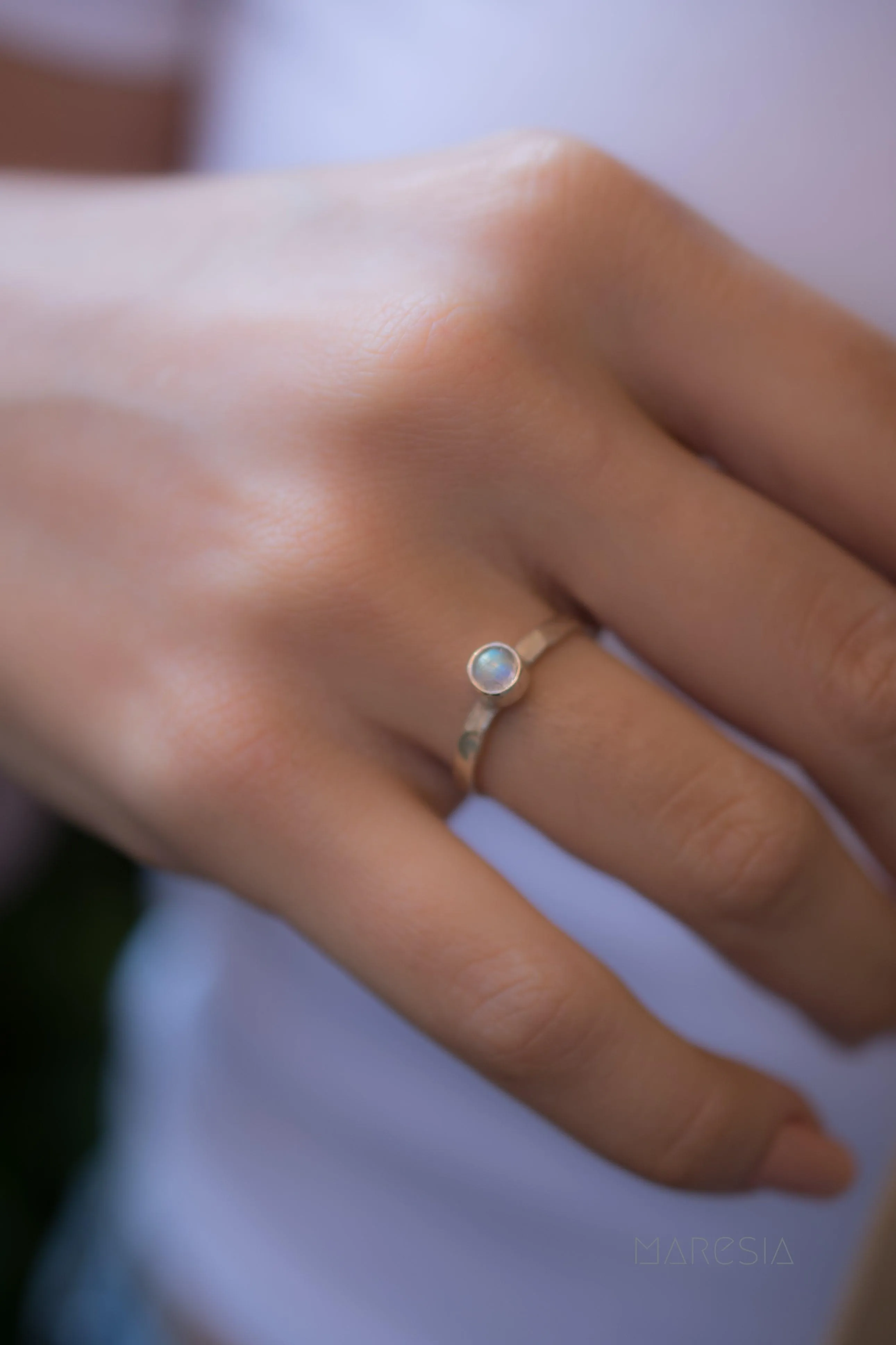 Moonstone Ring~ Sterling Silver 925 ~ MR207