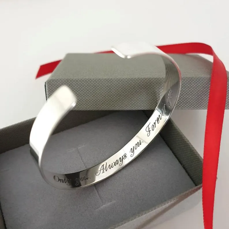 Personalized Bracelet - Anniversary Gift