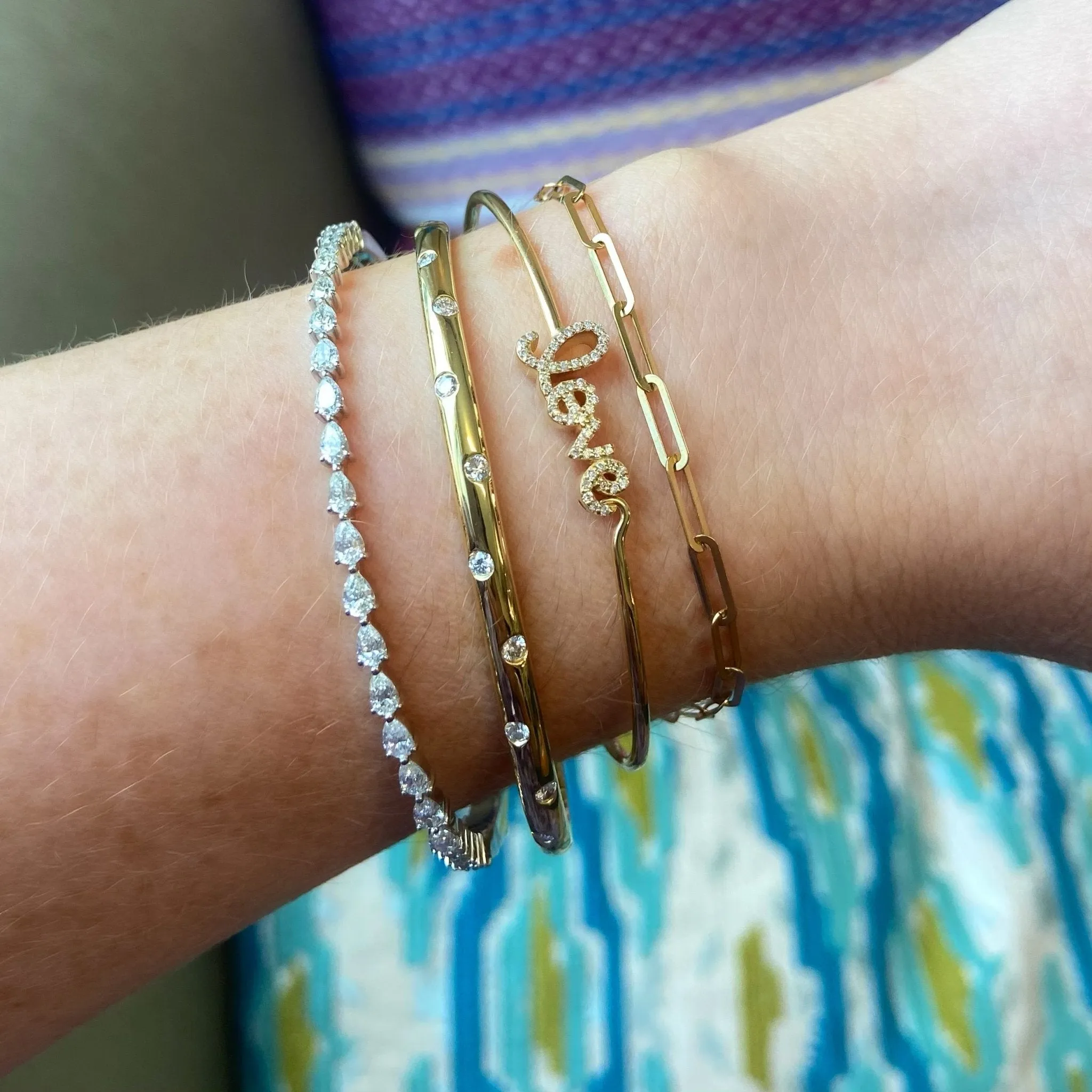 Scattered Diamond Inlay Bangle