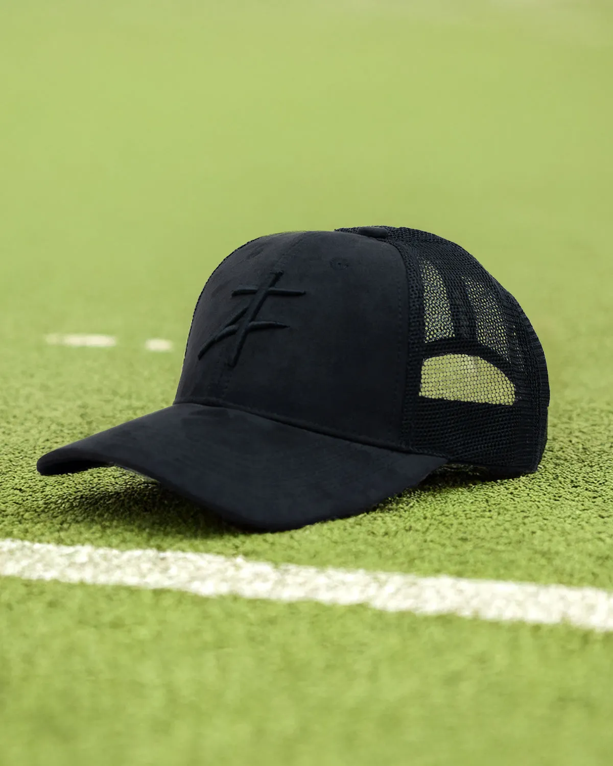 Suede Flex Trucker Cap (Black)