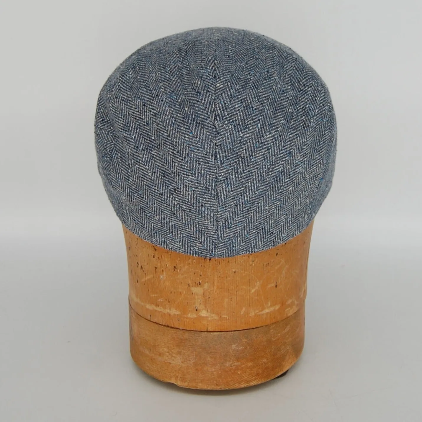 Suitor, Herringbone
