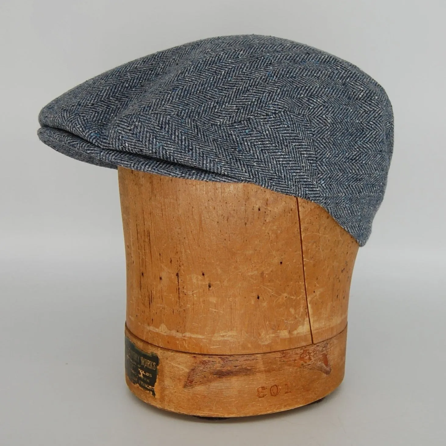 Suitor, Herringbone