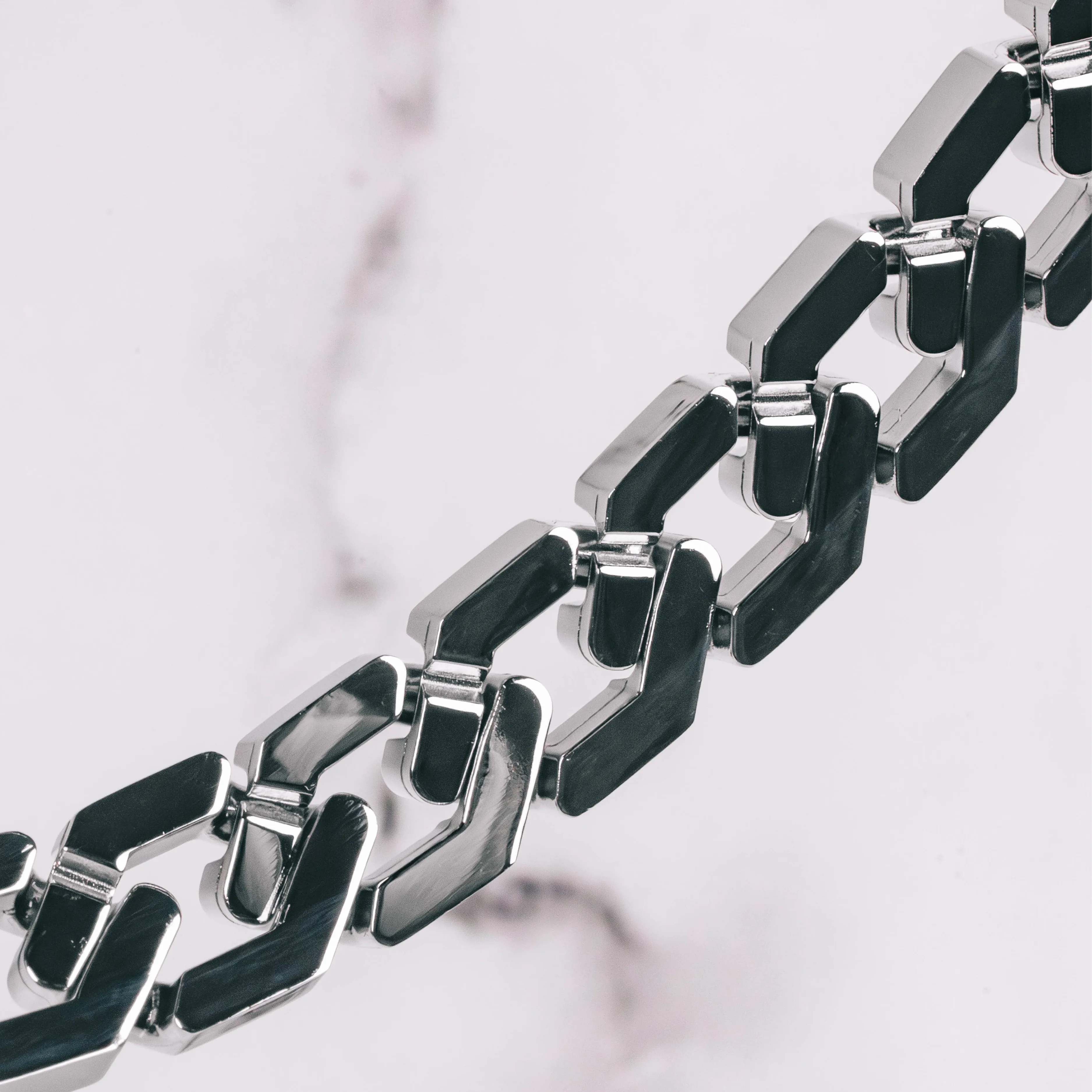 TITAN Bracelet 18K White Gold