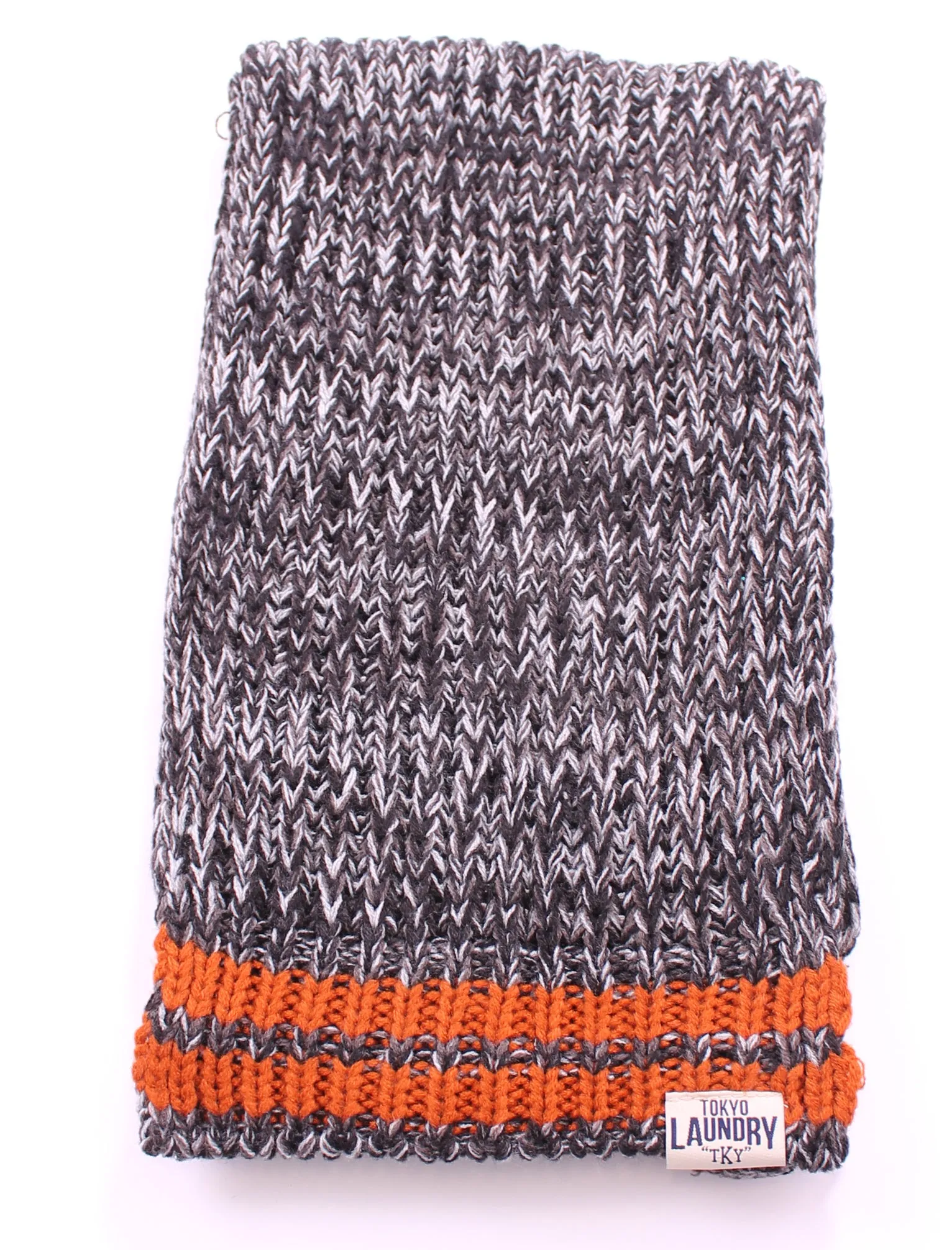Unisex Tokyo Laundry Chamrousse Hat and Scarf Set in grey
