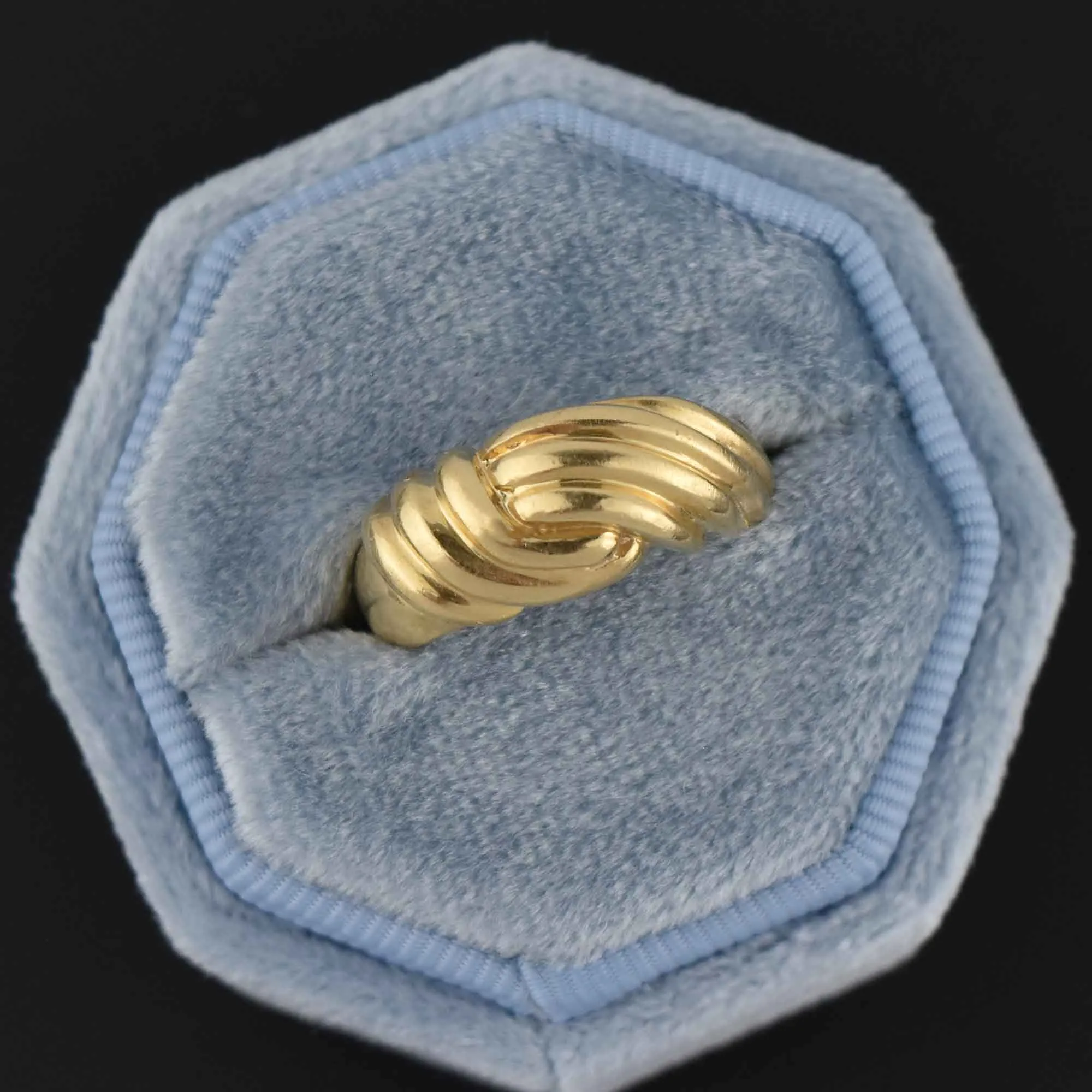 Vintage Wide 14K Gold Love Knot Ring