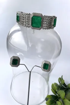 White Finish Zircon And Green Stone Choker Set